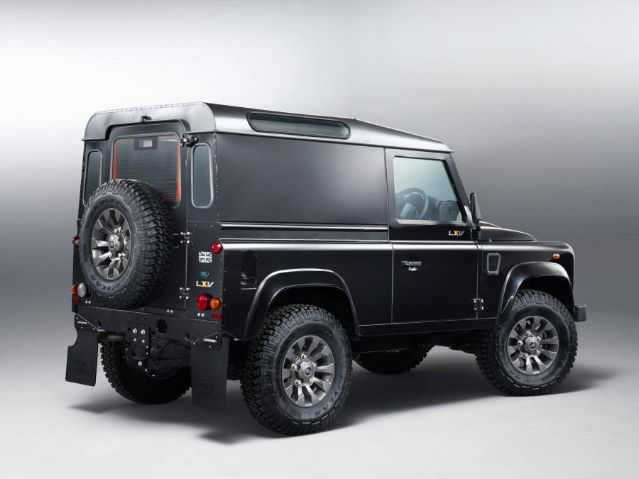  Land Rover Defender 90 LXV 2013 года  (фото 2 из 4)